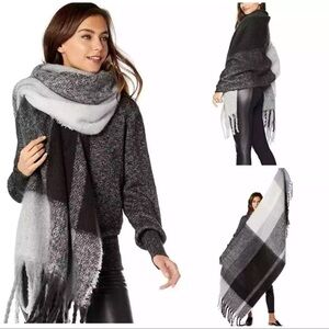 MICHAEL STARS Brush Hour Scarf